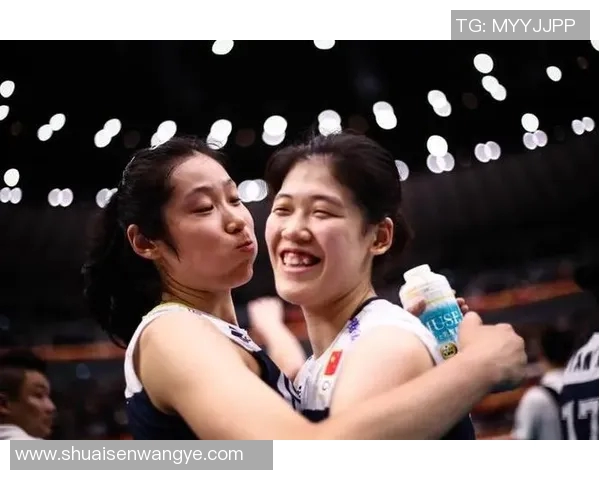 深圳排球队在世锦赛中的团队协作展现出色值得称赞 深圳排球队在世锦赛中的团队协作展现出色值得称赞